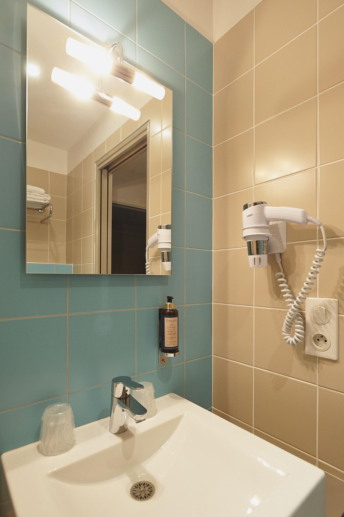Cit'Hotel Les Alizes Λιμόζ Εξωτερικό φωτογραφία